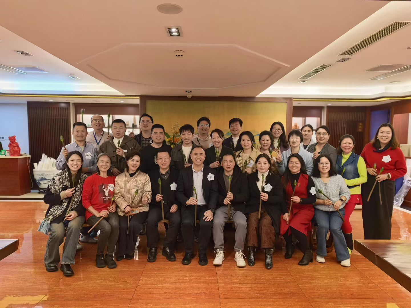 273250964a4db6854cc72669216ae102.jpg